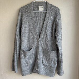Abercrombie & Fitch Fuzzy Cable Legging-Friendly Cardigan